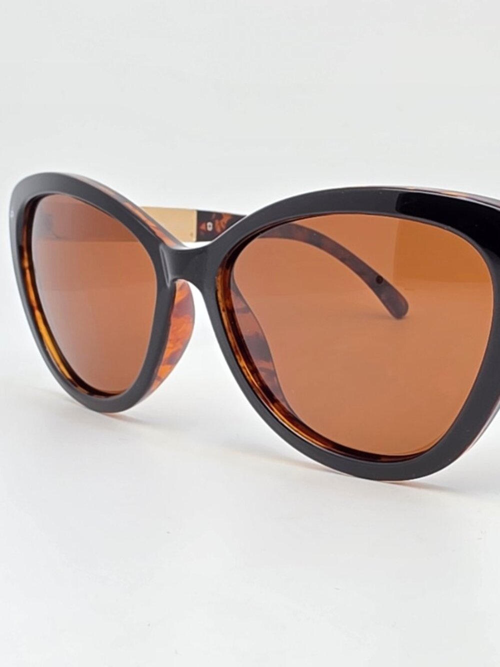 Prive Revaux The Hepburn Black Frame Polarized Brown Lens Cat Eye Sunglasses